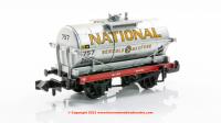 373-650B Graham Farish 14T Tank Wagon 'National Benzole' Silver